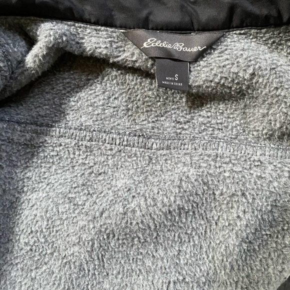 Eddie Bauer Shirt Jacket - Picture 2 of 5